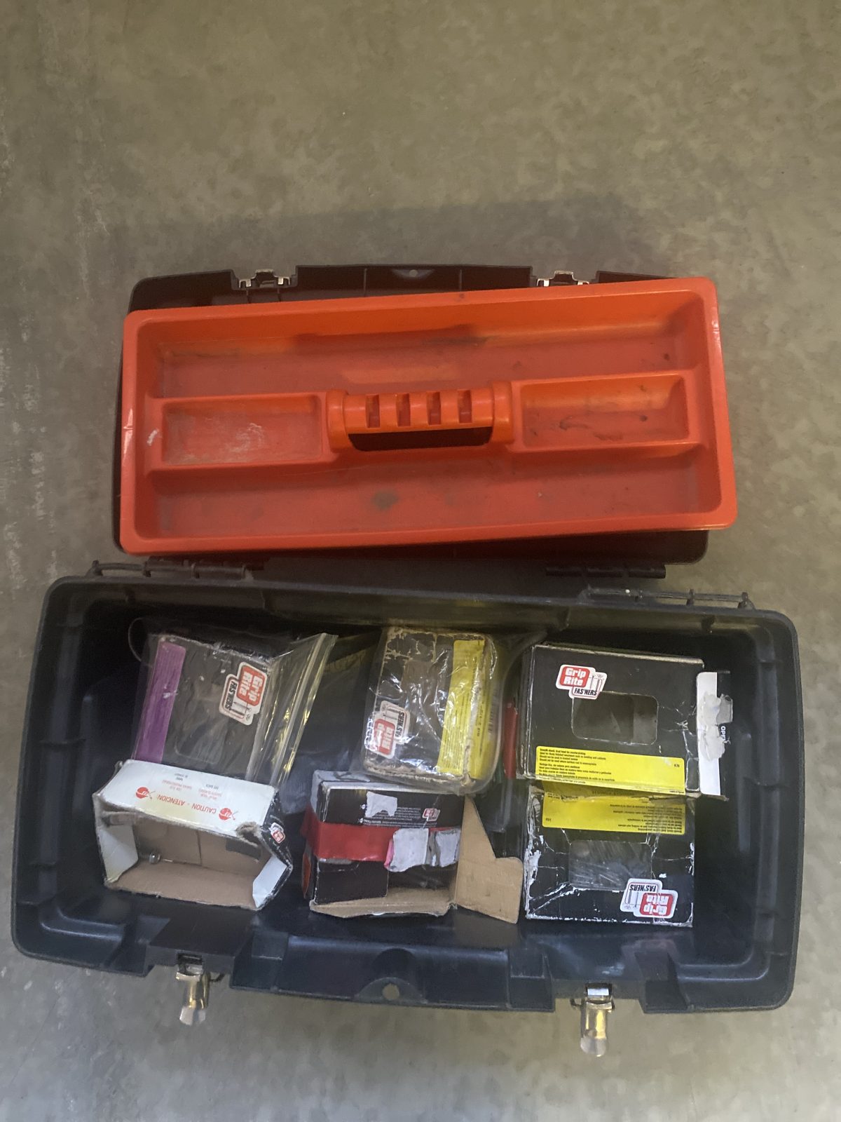 Nails & Screws Storage Kit