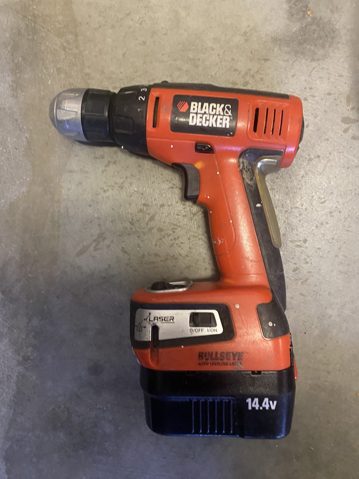 Black & Decker 14.4V Cordless Drill