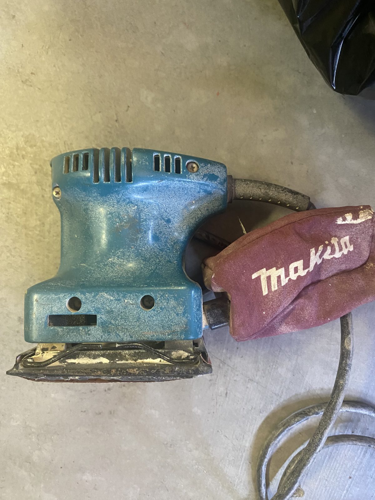 Makita BO4550 Finishing Sander