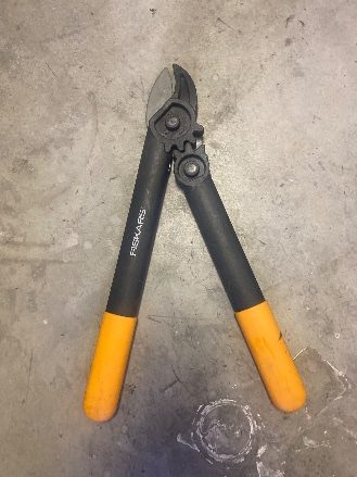 Fiskars Bypass Pruning Lopper