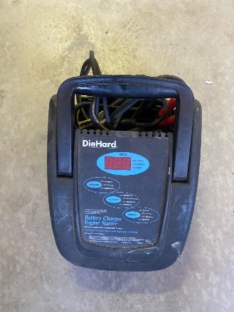 DieHard Battery Charger & Engine Starter